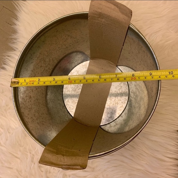 Metal Bud Light Beer Bucket - Picture 3 of 6